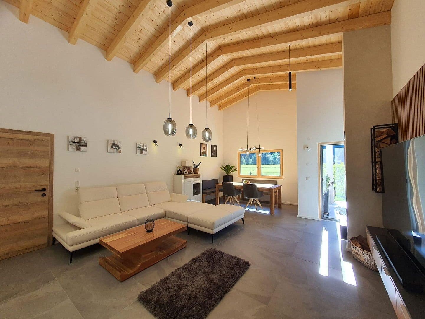 Predaj domu 156 m², pozemek 692 m², Leutasch, Tirolsko Predaj domu 156 m², pozemek 692 m², Leutasch, Tirolsko