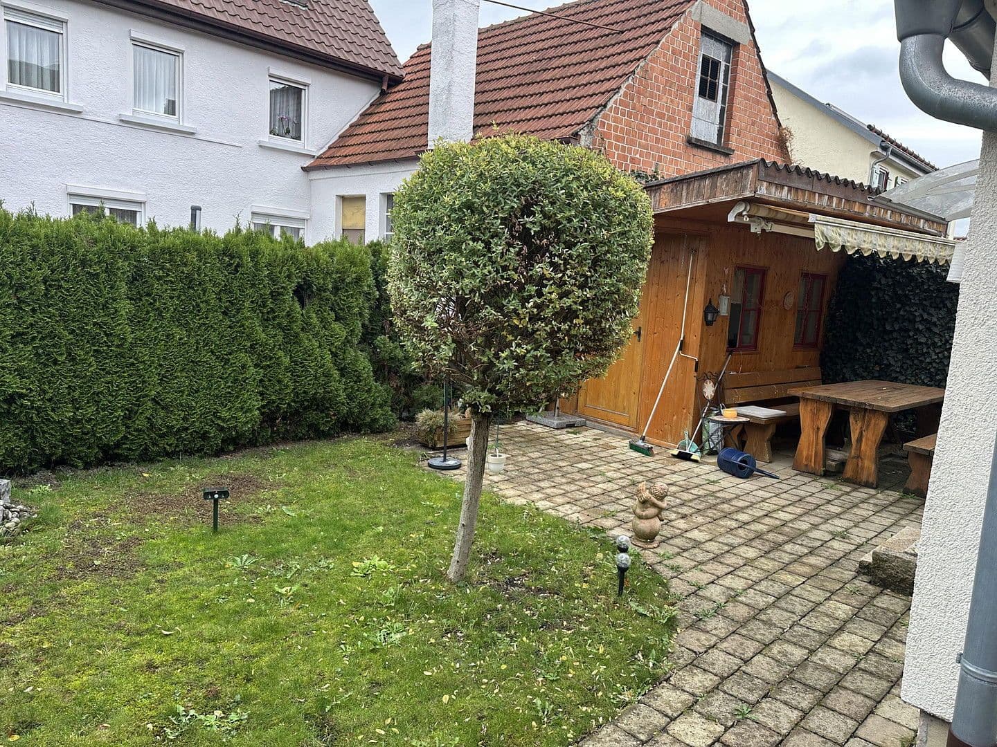 Predaj domu 110 m², pozemek 173 m², Eisingen, Bádensko-Wurttembersko Predaj domu 110 m², pozemek 173 m², Eisingen, Bádensko-Wurttembersko