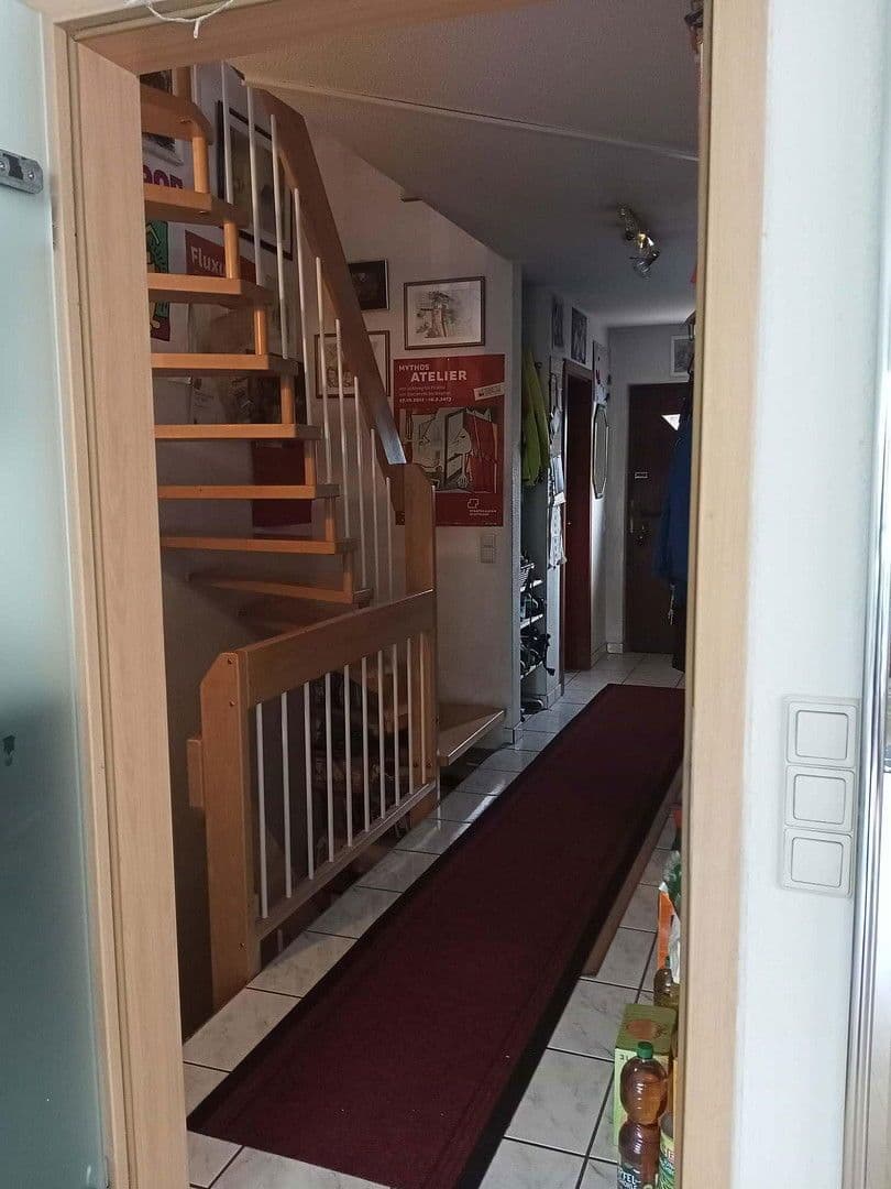 Predaj domu 168 m², pozemek 262 m², Sindelfingen, Bádensko-Wurttembersko Predaj domu 168 m², pozemek 262 m², Sindelfingen, Bádensko-Wurttembersko