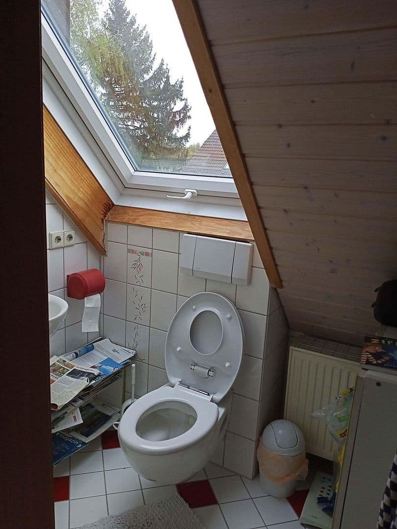 Predaj domu 168 m², pozemek 262 m², Sindelfingen, Bádensko-Wurttembersko Predaj domu 168 m², pozemek 262 m², Sindelfingen, Bádensko-Wurttembersko