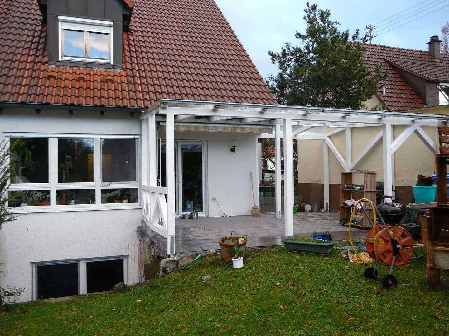 Predaj domu 168 m², pozemek 262 m², Sindelfingen, Bádensko-Wurttembersko Predaj domu 168 m², pozemek 262 m², Sindelfingen, Bádensko-Wurttembersko