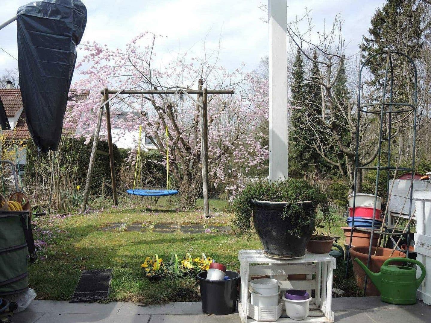 Predaj domu 168 m², pozemek 262 m², Sindelfingen, Bádensko-Wurttembersko Predaj domu 168 m², pozemek 262 m², Sindelfingen, Bádensko-Wurttembersko