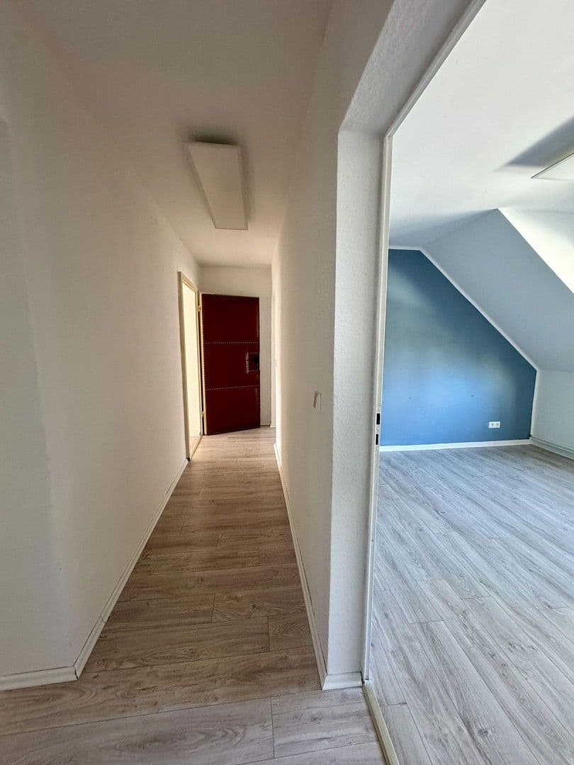 Predaj domu 480 m², pozemek 400 m², Ziebigker Straße 58, Dessau-Rosslau, Sasko-Anhaltsko Predaj domu 480 m², pozemek 400 m², Ziebigker Straße 58, Dessau-Rosslau, Sasko-Anhaltsko