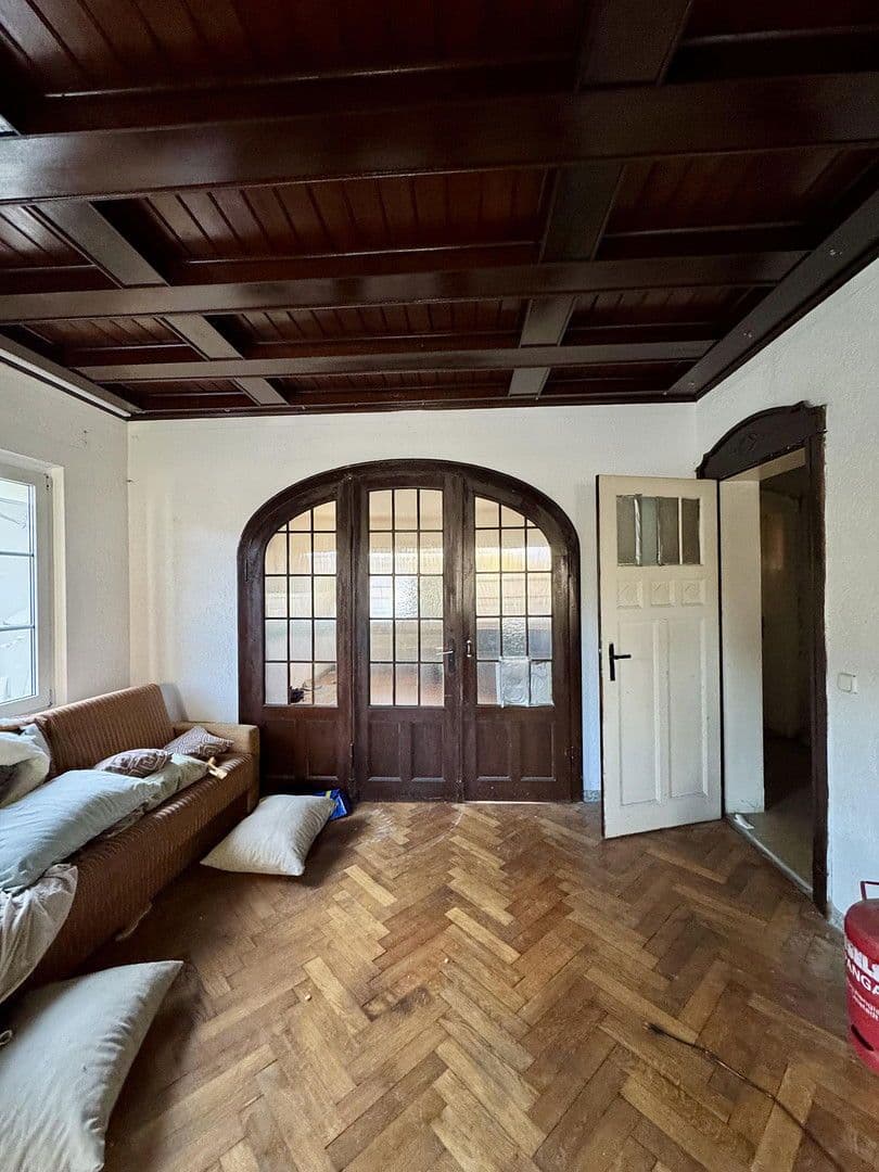 Predaj domu 220 m², pozemek 1.037 m², Heidestraße 147, Dessau-Rosslau, Sasko-Anhaltsko Predaj domu 220 m², pozemek 1.037 m², Heidestraße 147, Dessau-Rosslau, Sasko-Anhaltsko