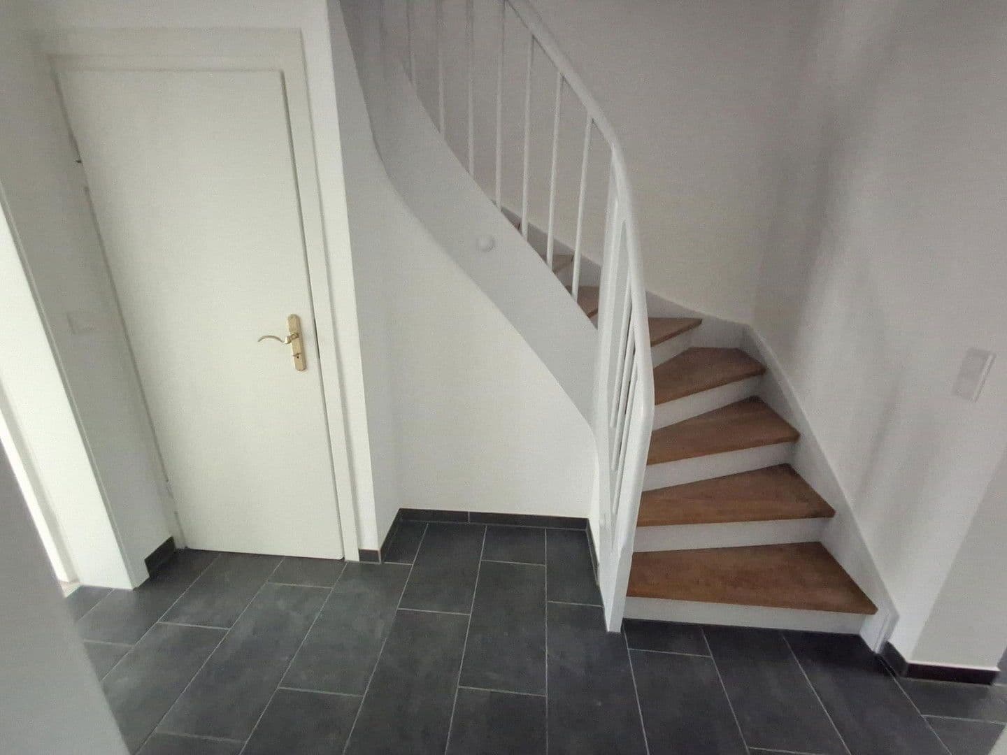 Predaj domu 105 m², pozemek 265 m², Ingolstadt, Bavorsko Predaj domu 105 m², pozemek 265 m², Ingolstadt, Bavorsko