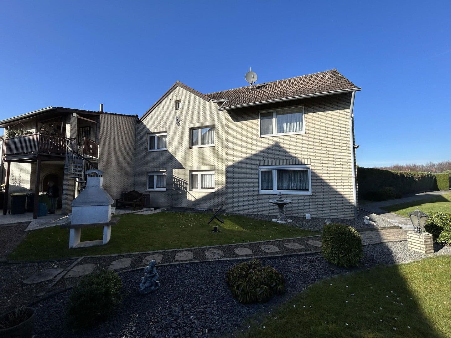 Predaj domu 187 m², pozemek 941 m², An der Esche 3, Rommerskirchen, Severné Porýnie - Westfálsko Predaj domu 187 m², pozemek 941 m², An der Esche 3, Rommerskirchen, Severné Porýnie - Westfálsko