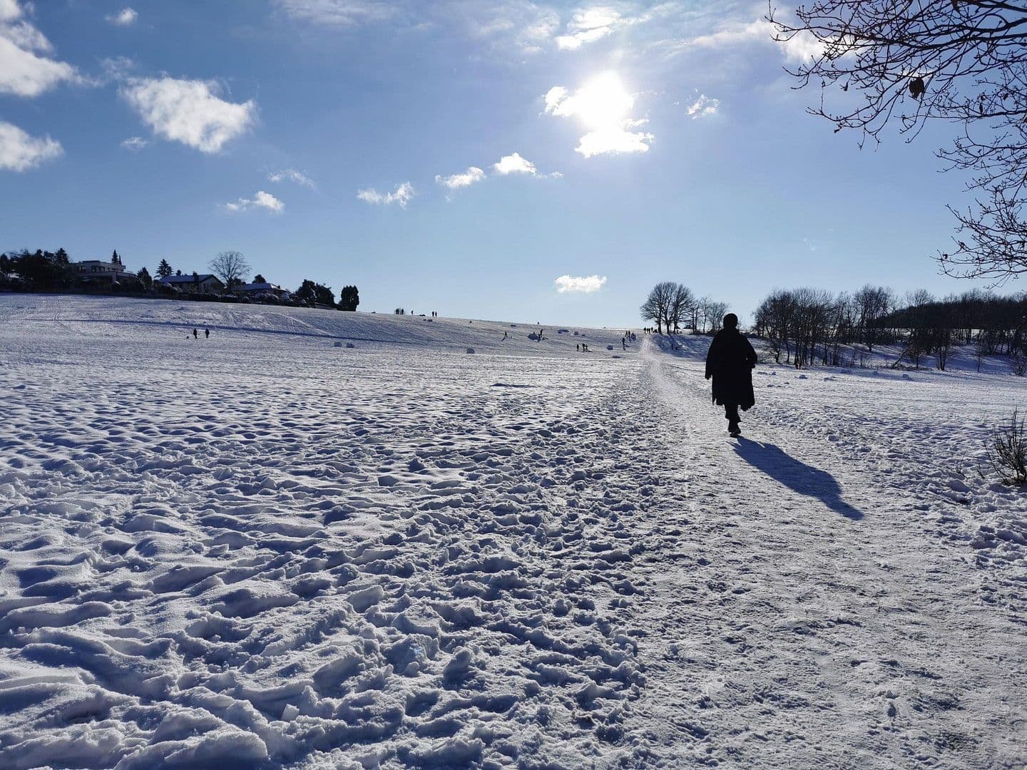 Predaj domu 493 m², pozemek 1.531 m², Glashütten, Hesensko Predaj domu 493 m², pozemek 1.531 m², Glashütten, Hesensko