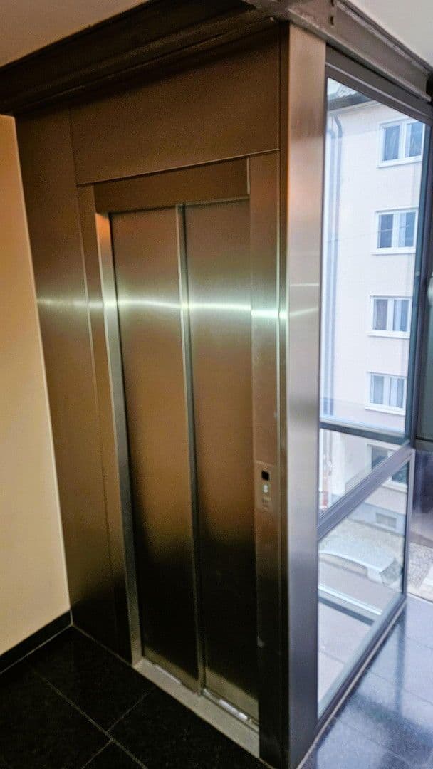 Predaj bytu 3-izbový 69 m², Heßstraße 31, München, Bavorsko Predaj bytu 3-izbový 69 m², Heßstraße 31, München, Bavorsko