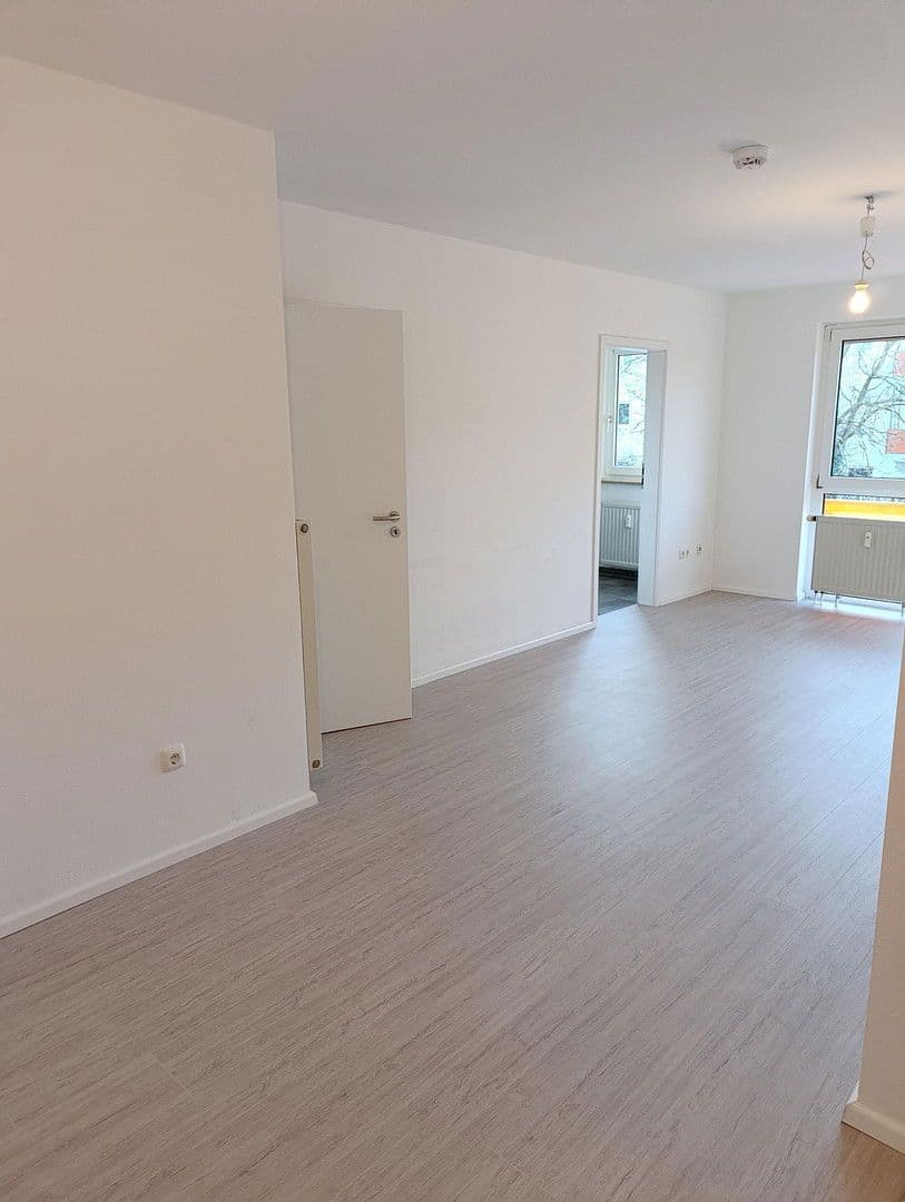 Prenájom bytu 1-izbový 40 m², Ingolstadt, Bavorsko Prenájom bytu 1-izbový 40 m², Ingolstadt, Bavorsko