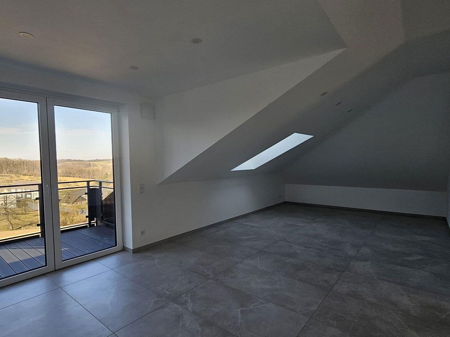 Prenájom bytu 3-izbový 83 m², Büscherhof 13a, Waldbröl, Severné Porýnie - Westfálsko Prenájom bytu 3-izbový 83 m², Büscherhof 13a, Waldbröl, Severné Porýnie - Westfálsko