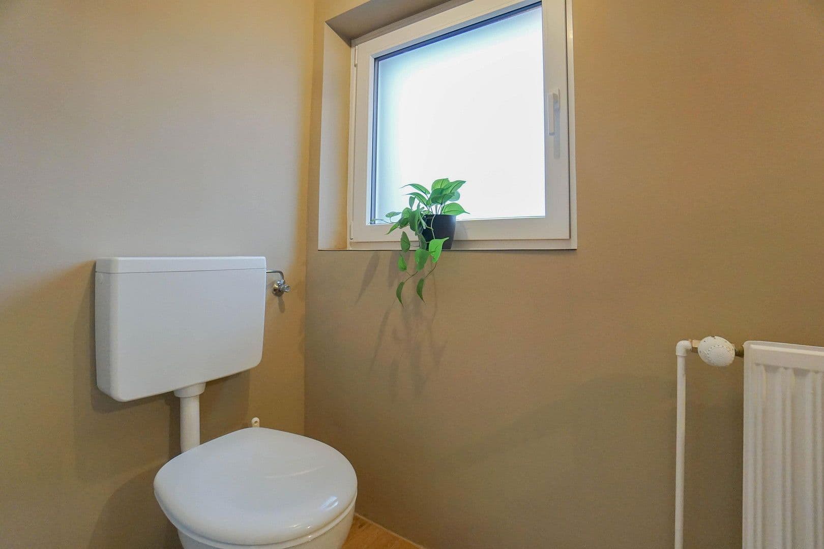 Predaj domu 128 m², pozemek 287 m², Bremerhaven, Brémy Predaj domu 128 m², pozemek 287 m², Bremerhaven, Brémy