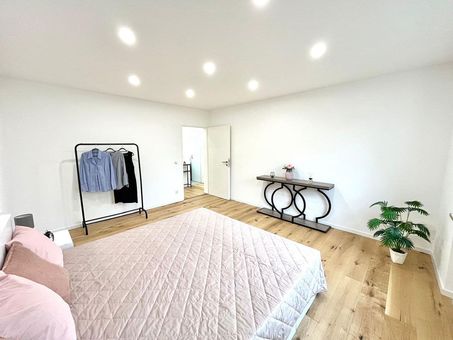 Predaj bytu 3-izbový 86 m², Augsburg, Bavorsko Predaj bytu 3-izbový 86 m², Augsburg, Bavorsko