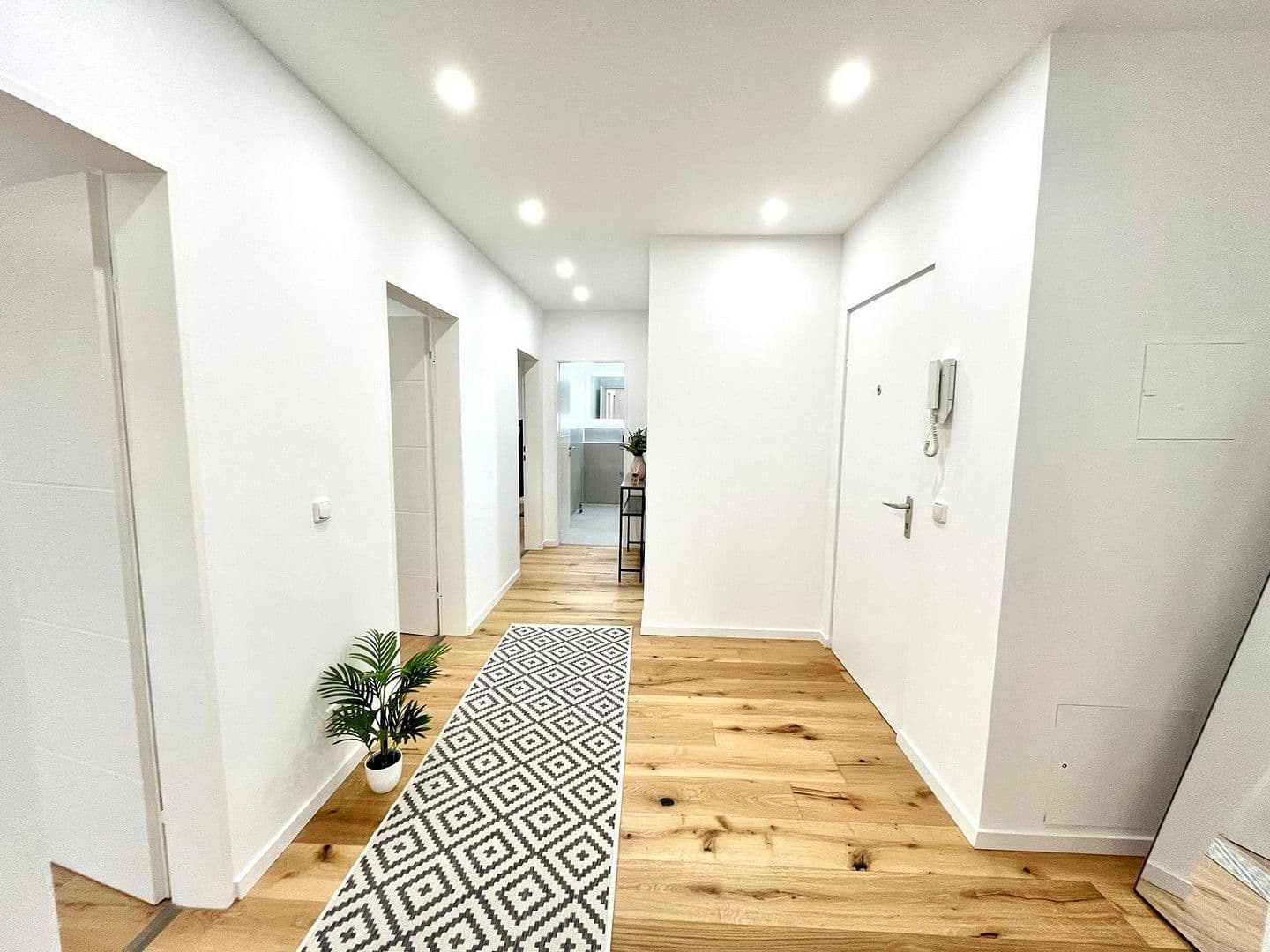 Predaj bytu 3-izbový 86 m², Augsburg, Bavorsko Predaj bytu 3-izbový 86 m², Augsburg, Bavorsko