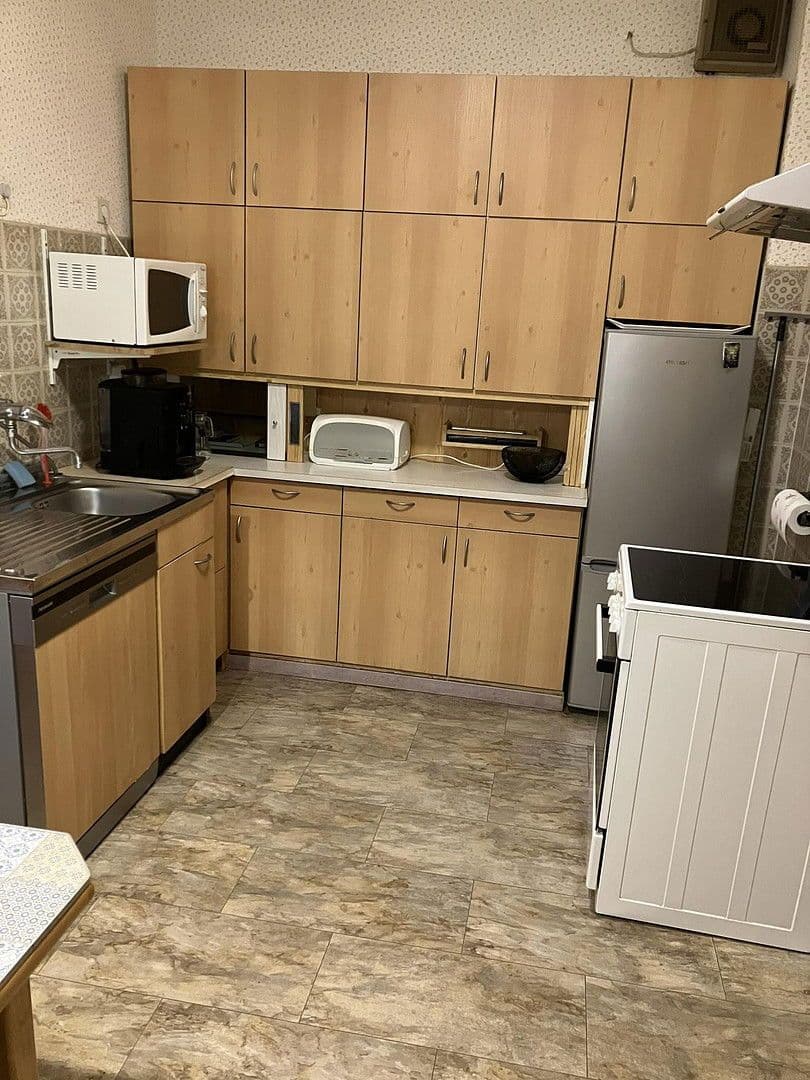 Predaj domu 100 m², pozemek 427 m², Gumpoldskirchen, Dolné Rakúsko Predaj domu 100 m², pozemek 427 m², Gumpoldskirchen, Dolné Rakúsko