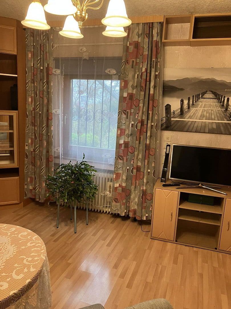 Predaj domu 100 m², pozemek 427 m², Gumpoldskirchen, Dolné Rakúsko Predaj domu 100 m², pozemek 427 m², Gumpoldskirchen, Dolné Rakúsko