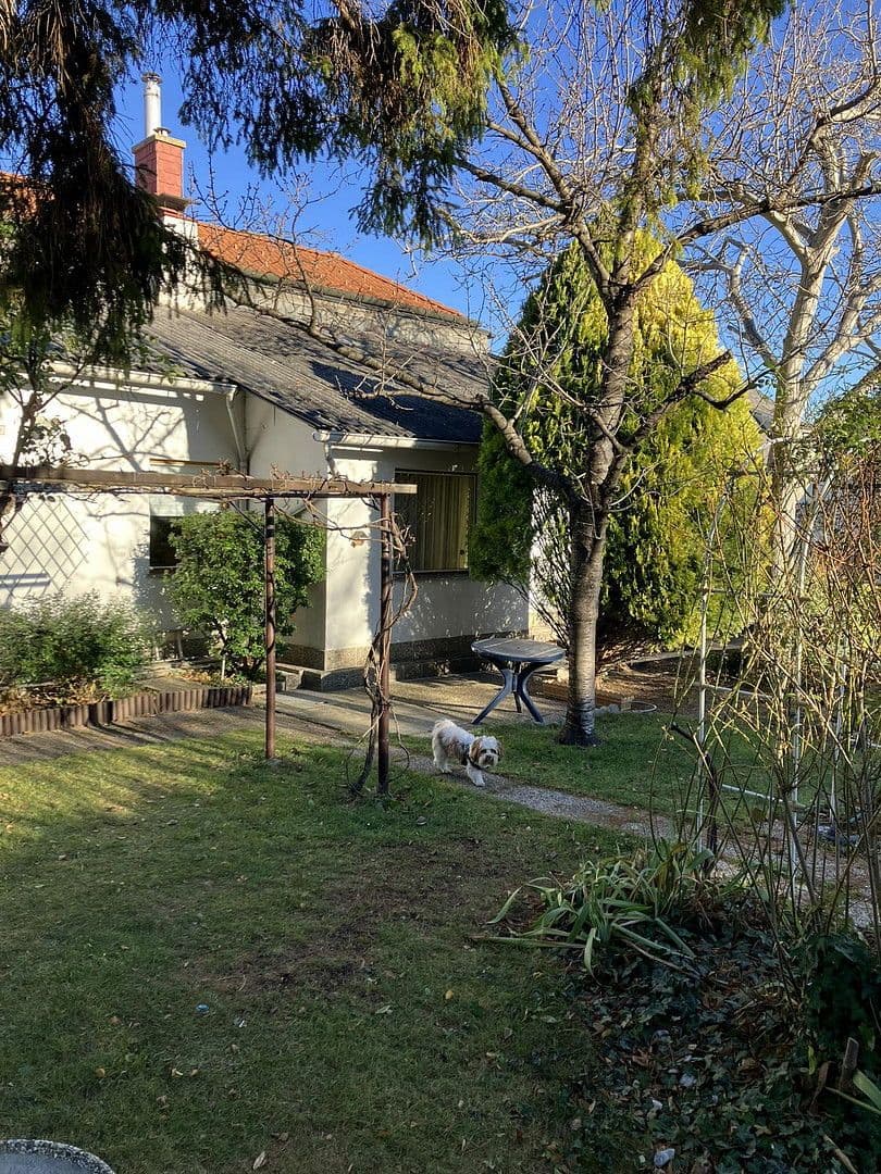 Predaj domu 100 m², pozemek 427 m², Gumpoldskirchen, Dolné Rakúsko Predaj domu 100 m², pozemek 427 m², Gumpoldskirchen, Dolné Rakúsko