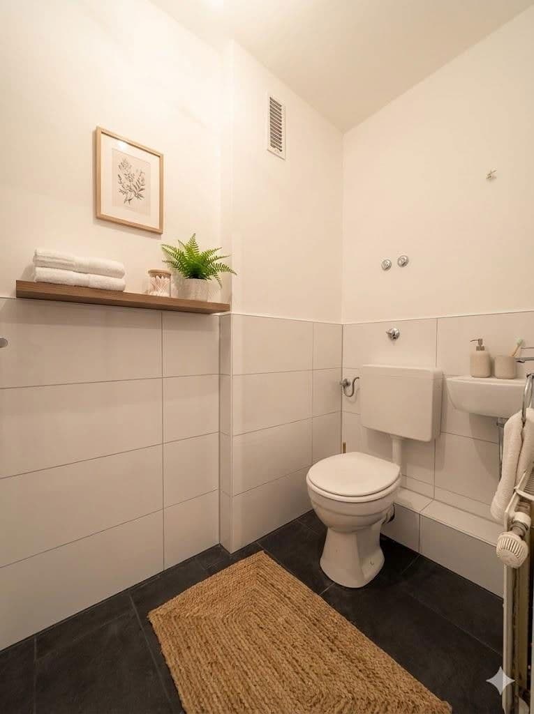 Prenájom bytu 3-izbový 91 m², Siegen, Severné Porýnie - Westfálsko Prenájom bytu 3-izbový 91 m², Siegen, Severné Porýnie - Westfálsko