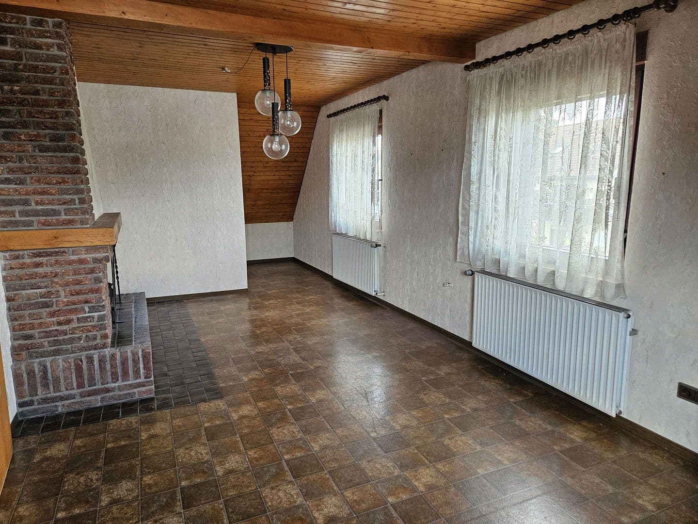 Predaj domu 196 m², pozemek 482 m², Böblingen, Bádensko-Wurttembersko Predaj domu 196 m², pozemek 482 m², Böblingen, Bádensko-Wurttembersko