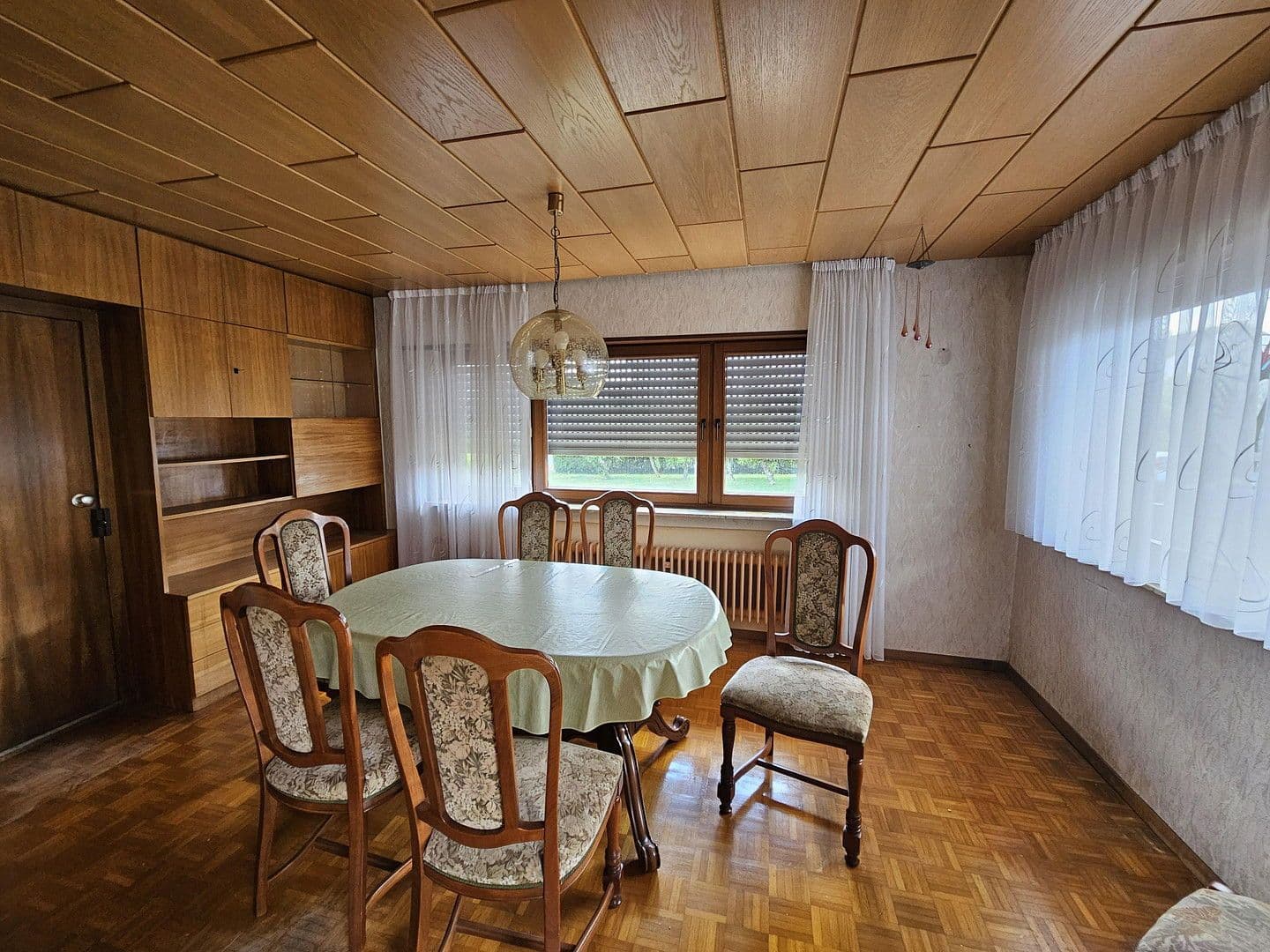 Predaj domu 196 m², pozemek 482 m², Böblingen, Bádensko-Wurttembersko Predaj domu 196 m², pozemek 482 m², Böblingen, Bádensko-Wurttembersko