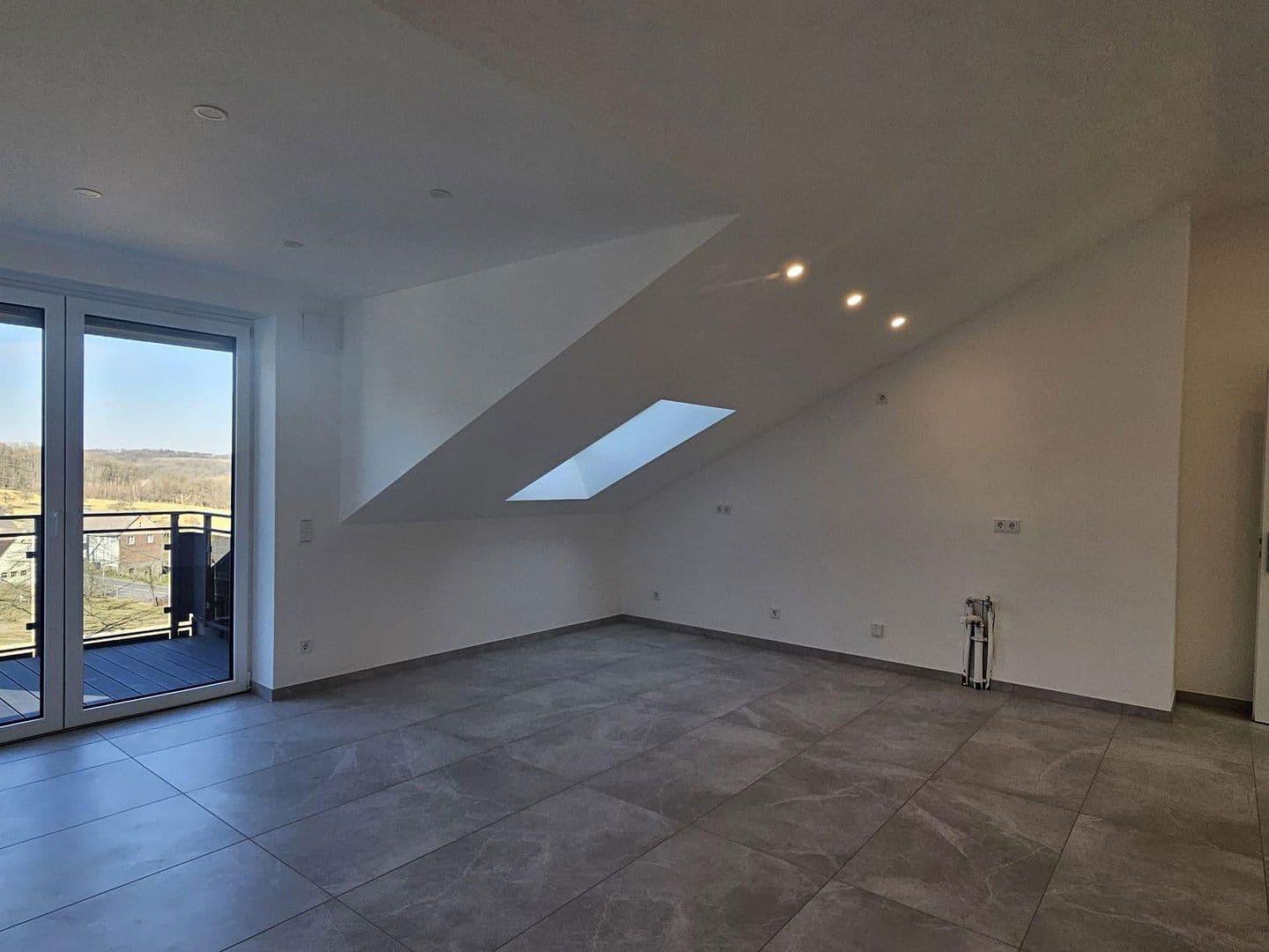 Prenájom bytu 2-izbový 65 m², Büscherhof 13b, Waldbröl, Severné Porýnie - Westfálsko Prenájom bytu 2-izbový 65 m², Büscherhof 13b, Waldbröl, Severné Porýnie - Westfálsko