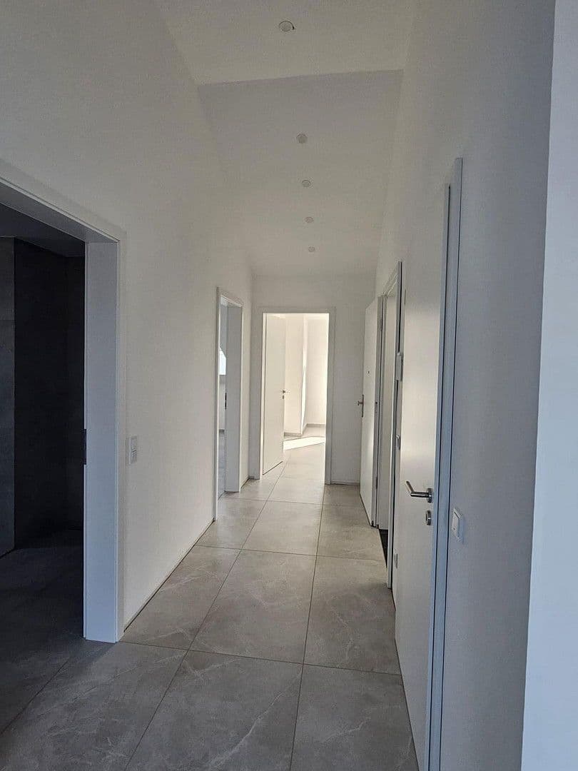 Prenájom bytu 3-izbový 81 m², Büscherhof 13a, Waldbröl, Severné Porýnie - Westfálsko Prenájom bytu 3-izbový 81 m², Büscherhof 13a, Waldbröl, Severné Porýnie - Westfálsko