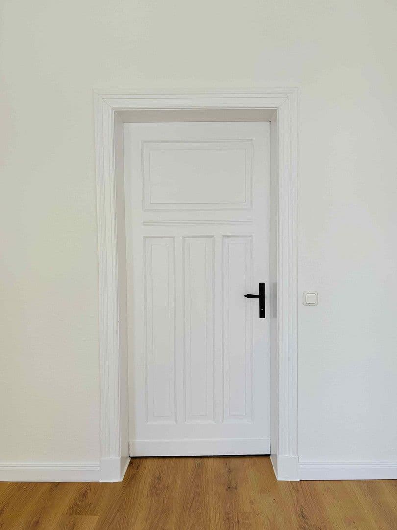 Prenájom bytu 3-izbový 89 m², Jahnstrasse 13, Schwerin, Meklenbursko-Predpomoransko Prenájom bytu 3-izbový 89 m², Jahnstrasse 13, Schwerin, Meklenbursko-Predpomoransko