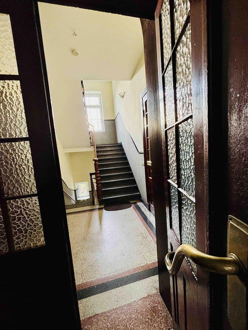 Prenájom bytu 3-izbový 89 m², Jahnstrasse 13, Schwerin, Meklenbursko-Predpomoransko Prenájom bytu 3-izbový 89 m², Jahnstrasse 13, Schwerin, Meklenbursko-Predpomoransko