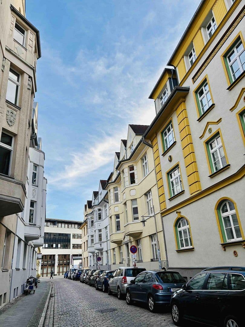 Prenájom bytu 3-izbový 89 m², Jahnstrasse 13, Schwerin, Meklenbursko-Predpomoransko Prenájom bytu 3-izbový 89 m², Jahnstrasse 13, Schwerin, Meklenbursko-Predpomoransko