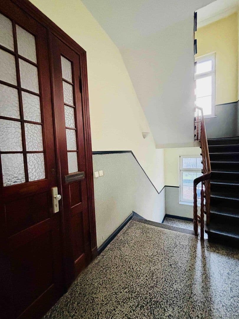 Prenájom bytu 3-izbový 89 m², Jahnstrasse 13, Schwerin, Meklenbursko-Predpomoransko Prenájom bytu 3-izbový 89 m², Jahnstrasse 13, Schwerin, Meklenbursko-Predpomoransko