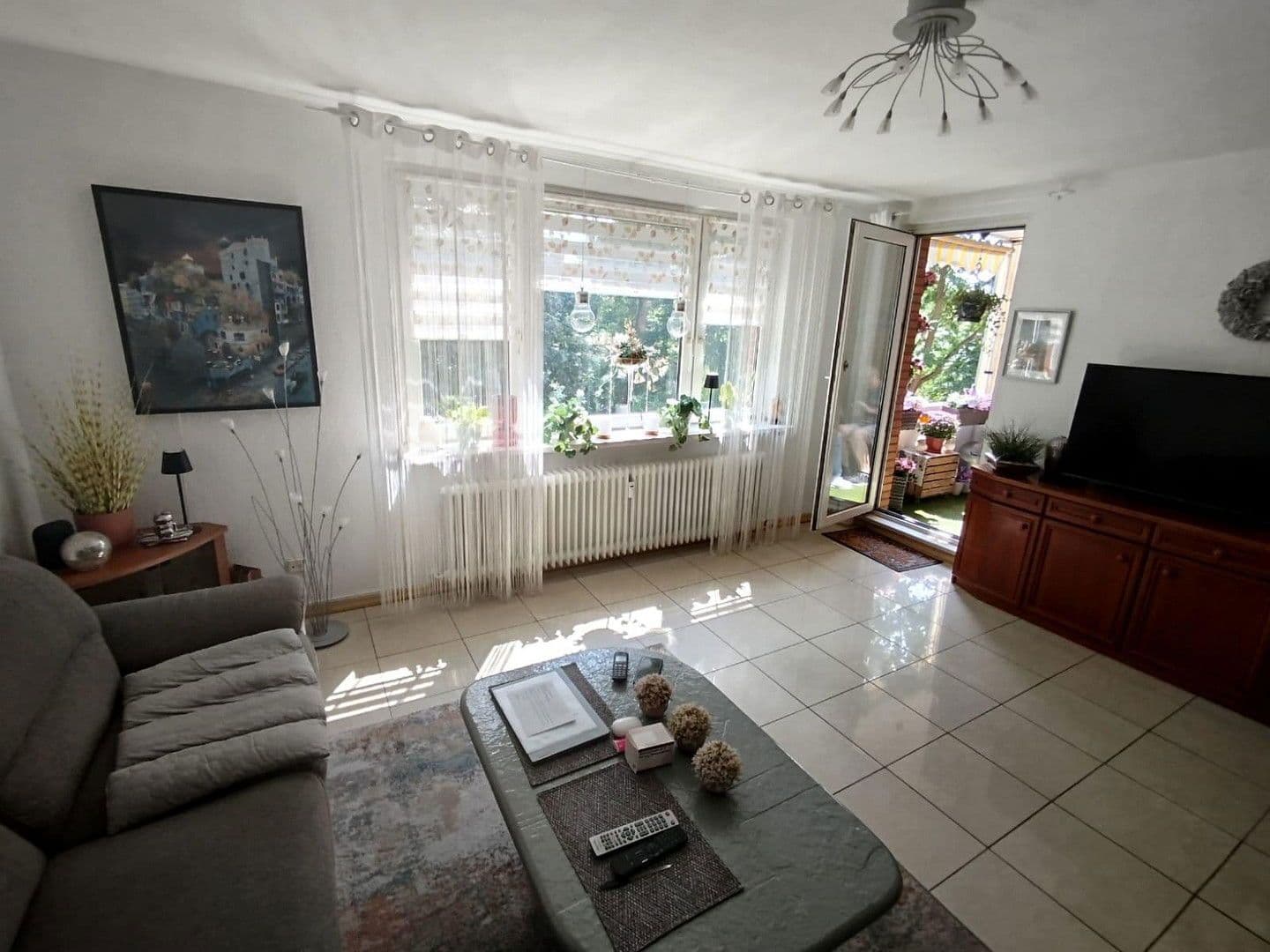 Prenájom bytu 3-izbový 73 m², Bredaer Straße 17, Bremen, Brémy Prenájom bytu 3-izbový 73 m², Bredaer Straße 17, Bremen, Brémy