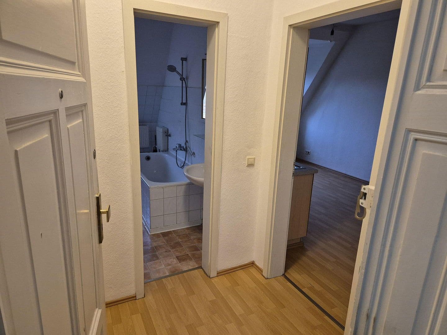 Prenájom bytu 2-izbový 45 m², Delitzscher Str. 118, Leipzig, Sasko Prenájom bytu 2-izbový 45 m², Delitzscher Str. 118, Leipzig, Sasko