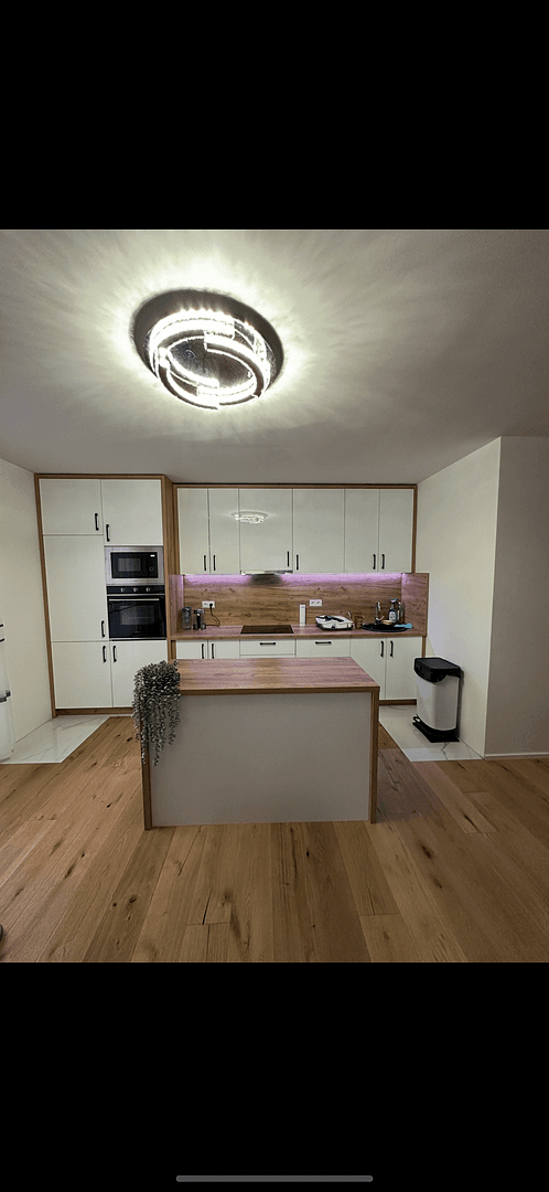 Predaj bytu 3-izbový 80 m², München, Bavorsko Predaj bytu 3-izbový 80 m², München, Bavorsko