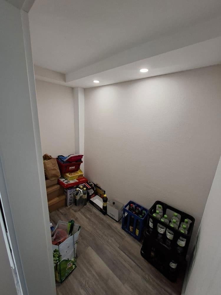 Predaj domu 150 m², pozemek 1.400 m², Hauptstrasse 14, Obererbach, Porýnie-Falcko Predaj domu 150 m², pozemek 1.400 m², Hauptstrasse 14, Obererbach, Porýnie-Falcko