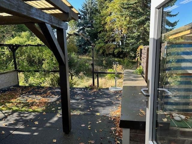 Prenájom domu 120 m², pozemek 2.000 m², Rechenberg-Bienenmühle, Sasko Prenájom domu 120 m², pozemek 2.000 m², Rechenberg-Bienenmühle, Sasko