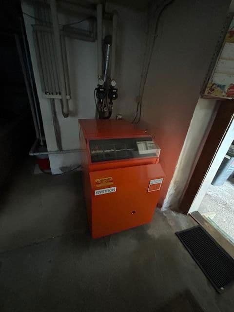 Prenájom domu 120 m², pozemek 2.000 m², Rechenberg-Bienenmühle, Sasko Prenájom domu 120 m², pozemek 2.000 m², Rechenberg-Bienenmühle, Sasko