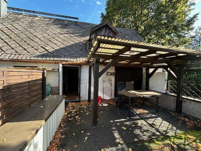 Prenájom domu 120 m², pozemek 2.000 m², Rechenberg-Bienenmühle, Sasko Prenájom domu 120 m², pozemek 2.000 m², Rechenberg-Bienenmühle, Sasko