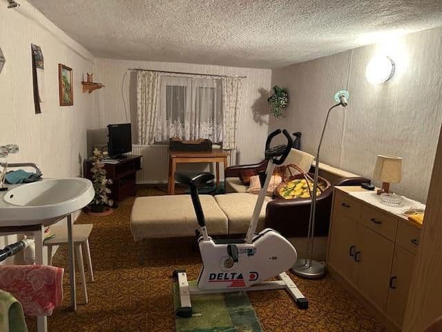 Prenájom domu 120 m², pozemek 2.000 m², Rechenberg-Bienenmühle, Sasko Prenájom domu 120 m², pozemek 2.000 m², Rechenberg-Bienenmühle, Sasko