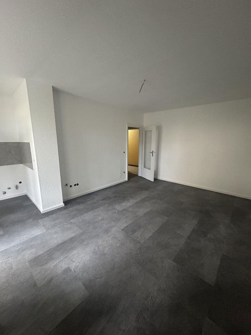 Prenájom bytu 1-izbový 32 m², Heinrich-Lanz-Ring 11, Viernheim, Hesensko Prenájom bytu 1-izbový 32 m², Heinrich-Lanz-Ring 11, Viernheim, Hesensko