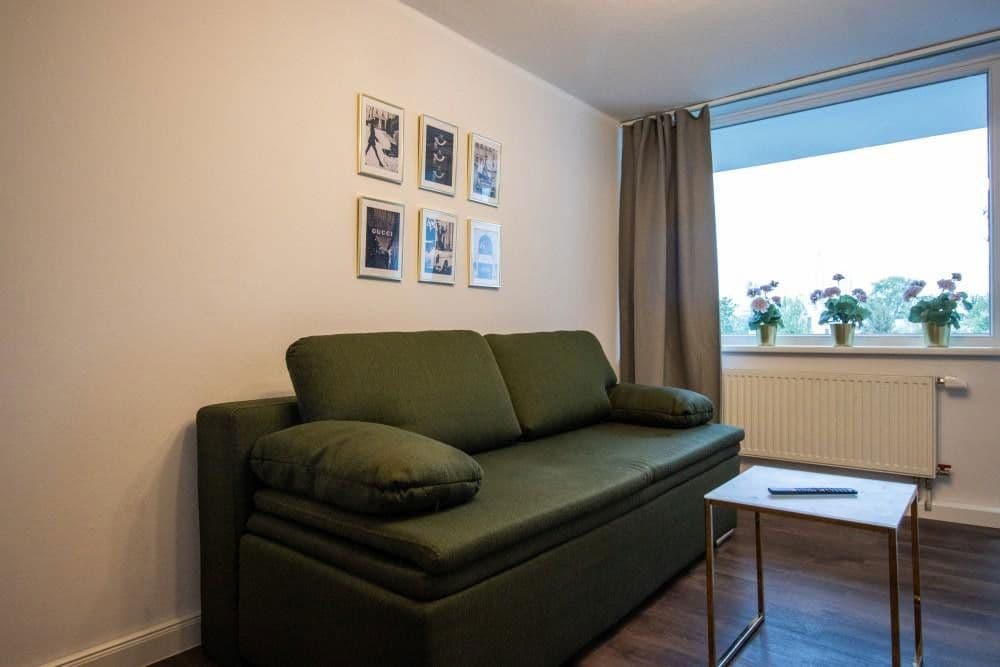 Prenájom bytu 2-izbový 50 m², Hannover, Dolné Sasko Prenájom bytu 2-izbový 50 m², Hannover, Dolné Sasko