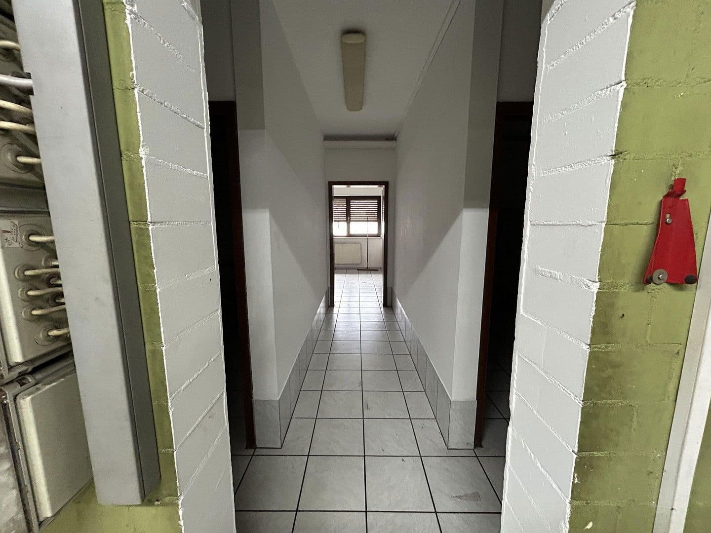 Prenájom nebytového priestoru 310 m², Maulbronn, Bádensko-Wurttembersko Prenájom nebytového priestoru 310 m², Maulbronn, Bádensko-Wurttembersko