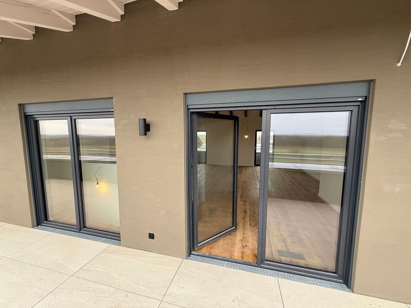 Prenájom bytu 3-izbový 110 m², Mühlenstr. 10, Schkopau, Sasko-Anhaltsko Prenájom bytu 3-izbový 110 m², Mühlenstr. 10, Schkopau, Sasko-Anhaltsko