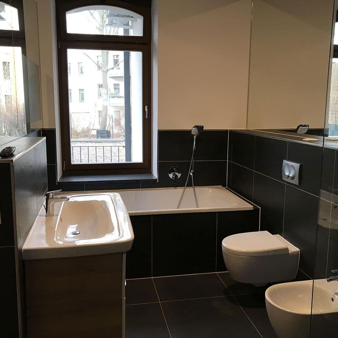 Prenájom bytu 2-izbový 98 m², Chemnitz, Sasko Prenájom bytu 2-izbový 98 m², Chemnitz, Sasko