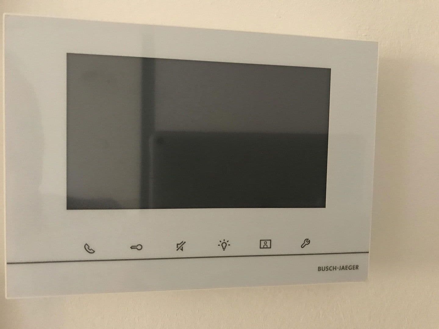 Prenájom bytu 2-izbový 98 m², Chemnitz, Sasko Prenájom bytu 2-izbový 98 m², Chemnitz, Sasko