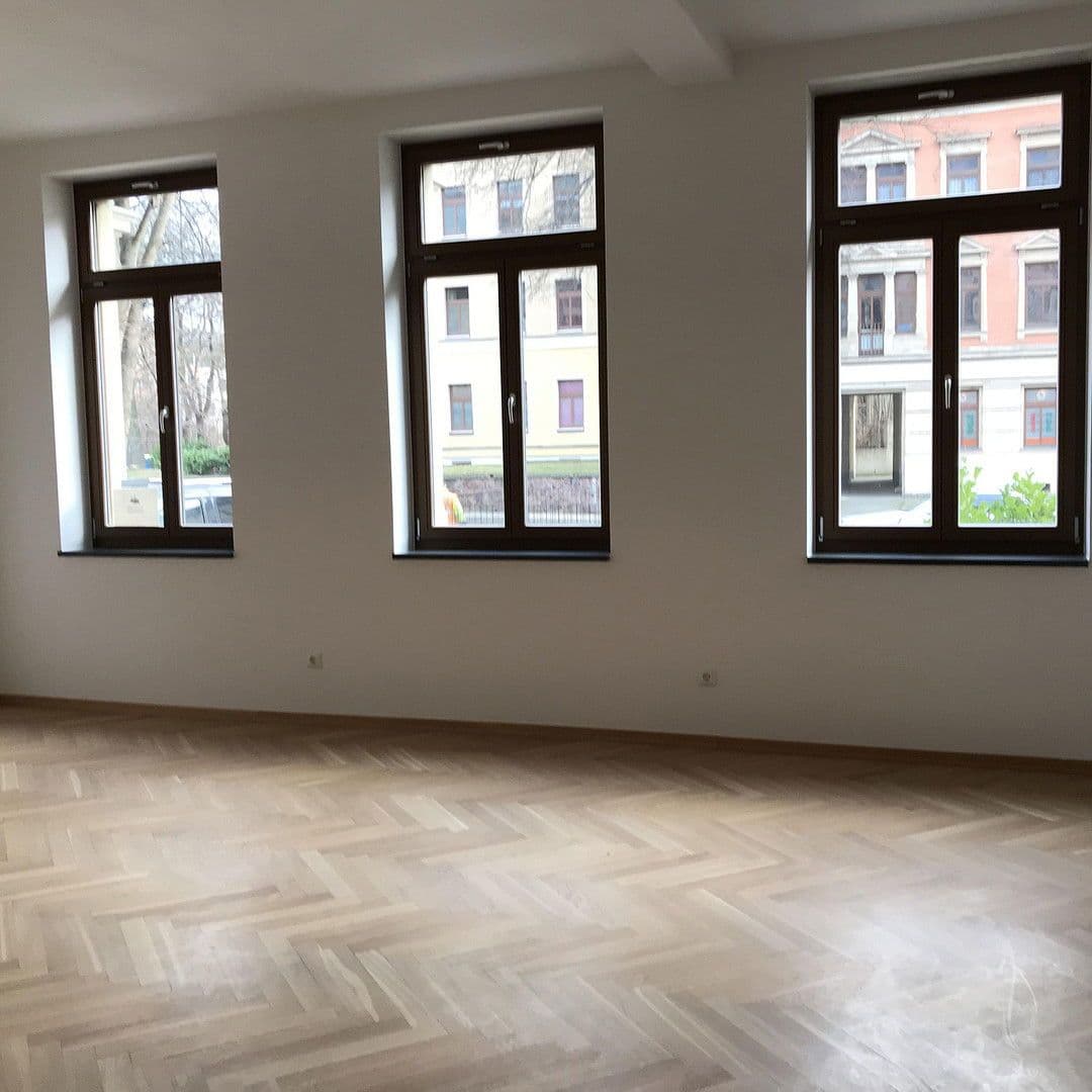 Prenájom bytu 2-izbový 98 m², Chemnitz, Sasko Prenájom bytu 2-izbový 98 m², Chemnitz, Sasko