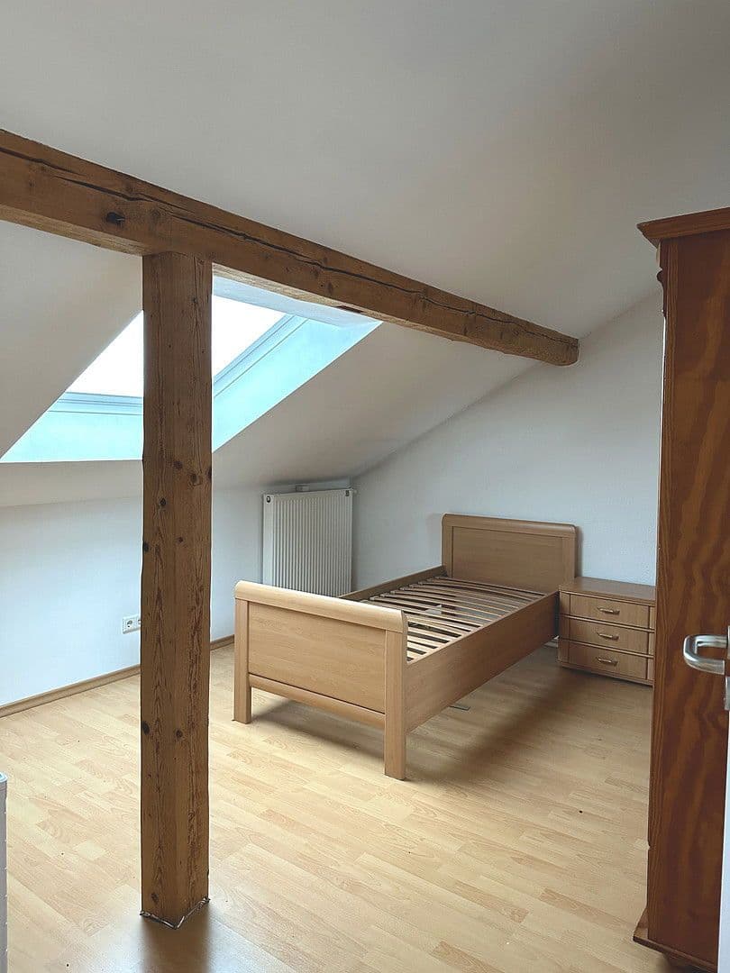 Prenájom domu 157 m², pozemek 450 m², Römerstraße 22, Preith, Bavorsko Prenájom domu 157 m², pozemek 450 m², Römerstraße 22, Preith, Bavorsko