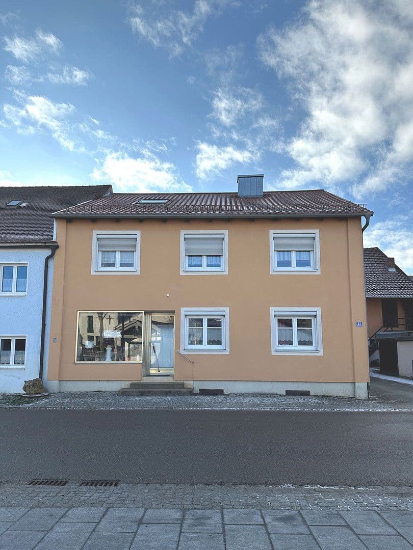 Prenájom domu 157 m², pozemek 450 m², Römerstraße 22, Preith, Bavorsko Prenájom domu 157 m², pozemek 450 m², Römerstraße 22, Preith, Bavorsko