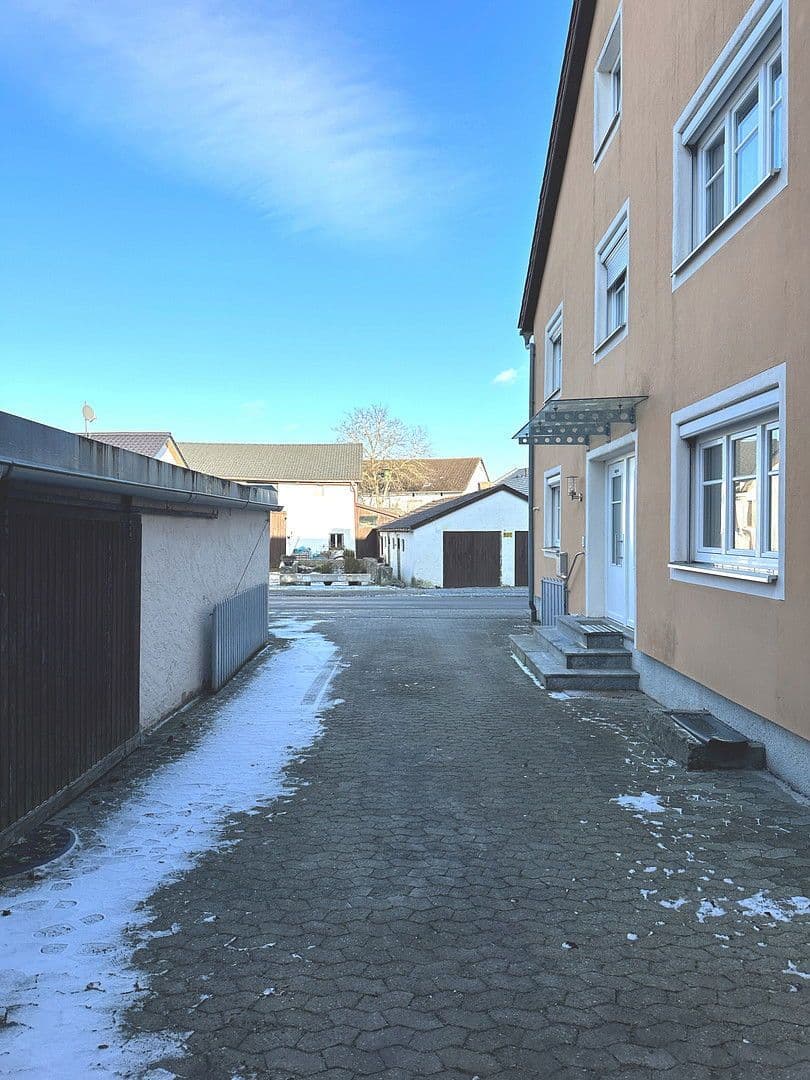 Prenájom domu 157 m², pozemek 450 m², Römerstraße 22, Preith, Bavorsko Prenájom domu 157 m², pozemek 450 m², Römerstraße 22, Preith, Bavorsko