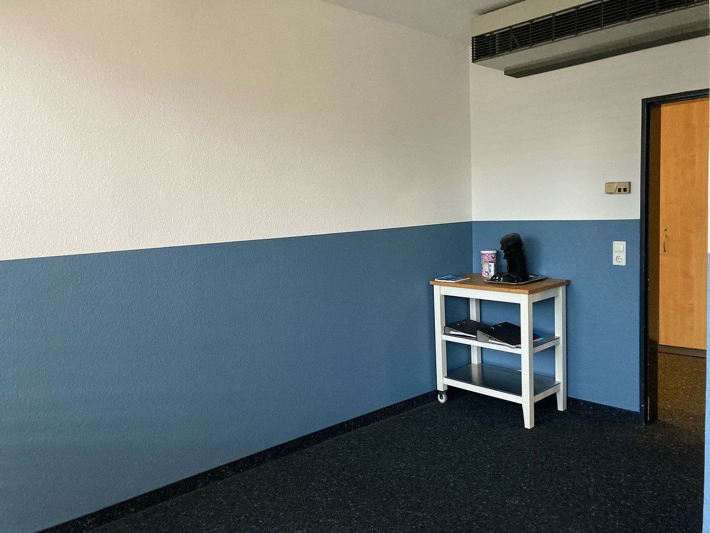 Prenájom kancelárie 120 m², Düsseldorf, Severné Porýnie - Westfálsko Prenájom kancelárie 120 m², Düsseldorf, Severné Porýnie - Westfálsko