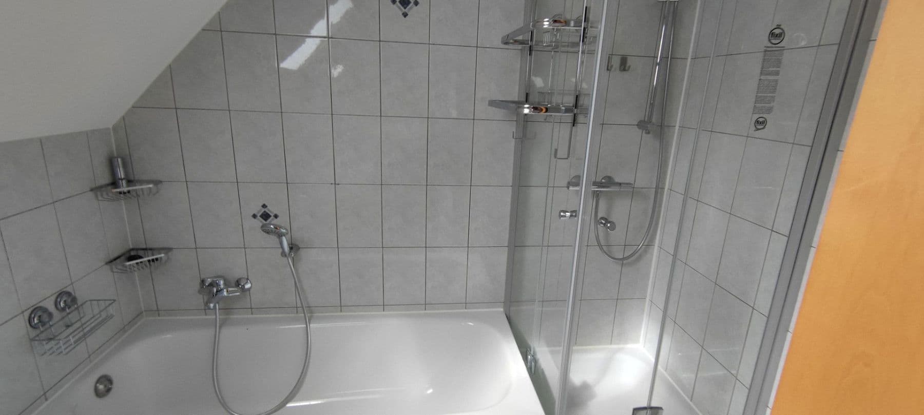 Prenájom bytu 4-izbový 112 m², Grenzlandstr 15a, Bad Gottleuba-Berggießhübel, Sasko Prenájom bytu 4-izbový 112 m², Grenzlandstr 15a, Bad Gottleuba-Berggießhübel, Sasko