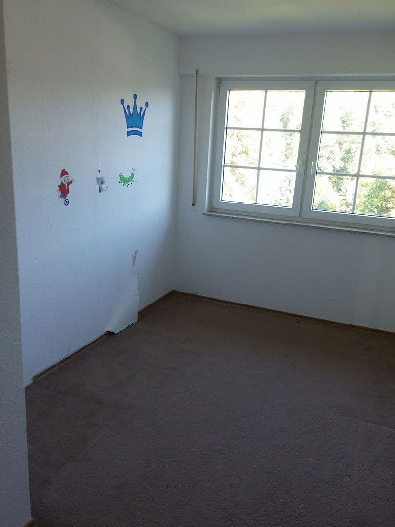 Prenájom bytu 4-izbový 112 m², Grenzlandstr 15a, Bad Gottleuba-Berggießhübel, Sasko Prenájom bytu 4-izbový 112 m², Grenzlandstr 15a, Bad Gottleuba-Berggießhübel, Sasko